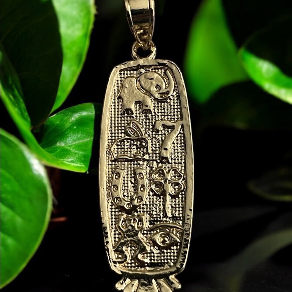 14k Gold Electroplated Good Luck Theme Pendant - Picture 4 of 4